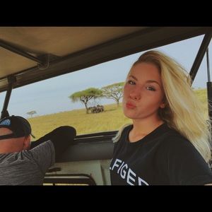 Meet your Posher, Faith